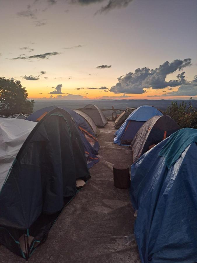 Camping Do Cid เซาโตเมตัสเลตราส ภายนอก รูปภาพ